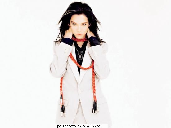 Bill fotomodelul:D - IcE ... FucKz U !!! - Cafenea!