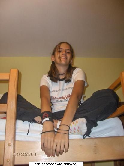 Hai sa ne cunoastem - pey..ma cheama ank..sunt din brasov..am - About us!