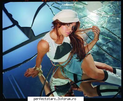 Poze Lindsay Lohan! - once more... apasatzi k sa se vada mai mare - Recycle Bin